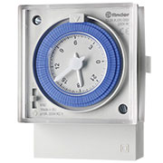 12.31.8.230.0000PAS, Реле времени механическое суточное; монтаж на панель; 1СO 16A; питание 120...23
